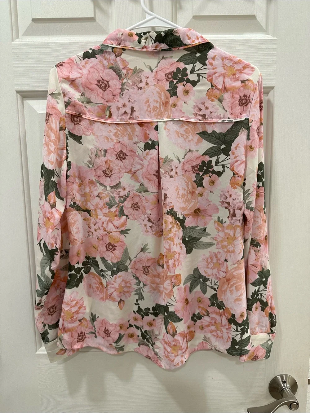 EXPRESS Floral Pink Long-Sleeve Women's Blouse - Size Small - Picture 2 of 3